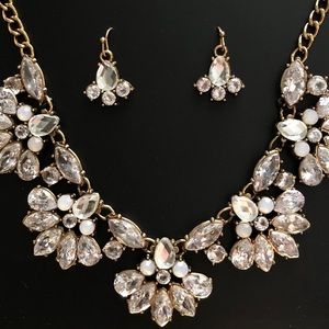 Jewled Necklace and Earring set